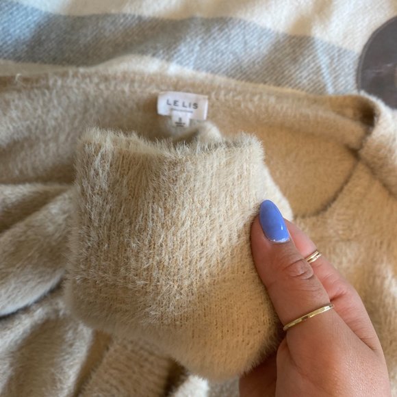 Nordstrom Fuzzy Sweater - Picture 4 of 4